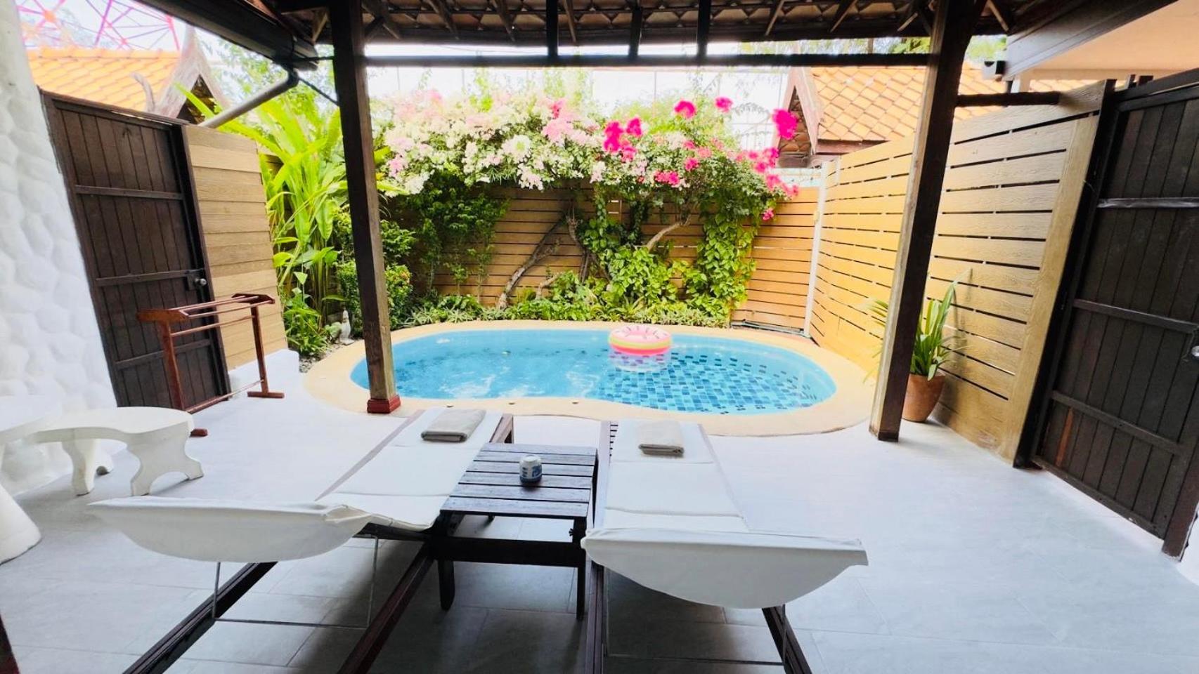 Btc Boutique Resort Private Pool Villas Hua Hin บ้านทะเลจีน บูติค รีสอร์ท หัวหิน Esterno foto